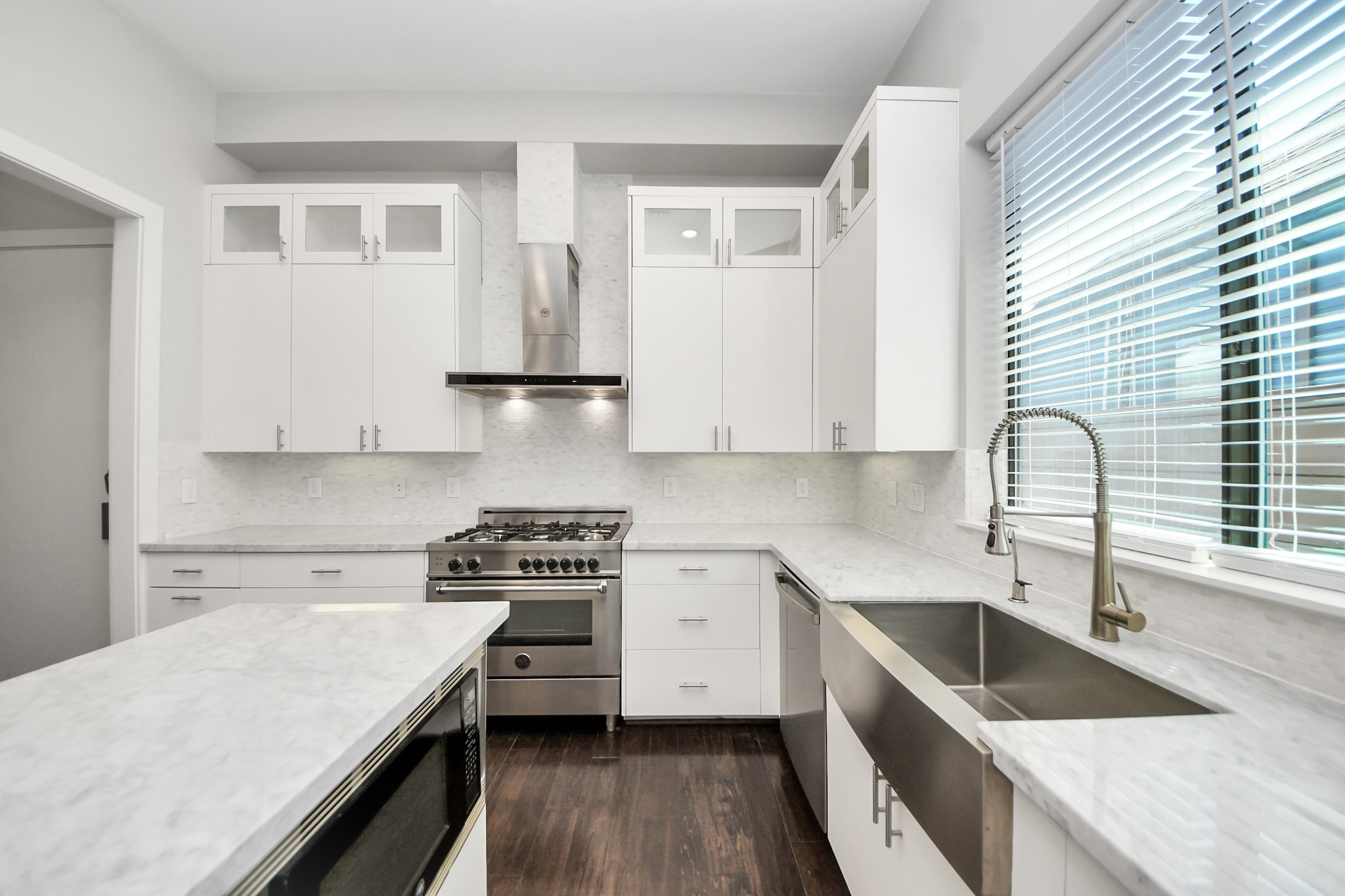 2310 Converse Street Houston, TX 77006 - Photo 13 of 42