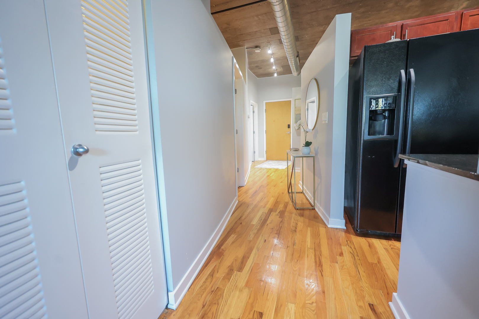 1033 West 14th Place, Unit 241 Chicago, IL 60608 - Photo 16 of 24