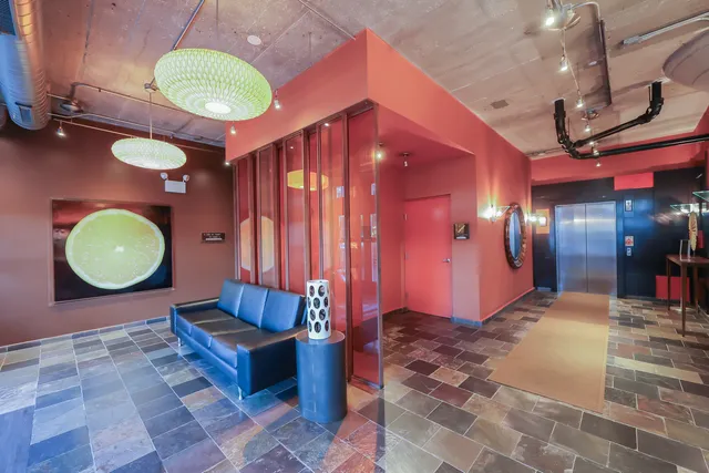 $395,000 | 1033 West 14th Place, Unit 241, Chicago, IL 60608