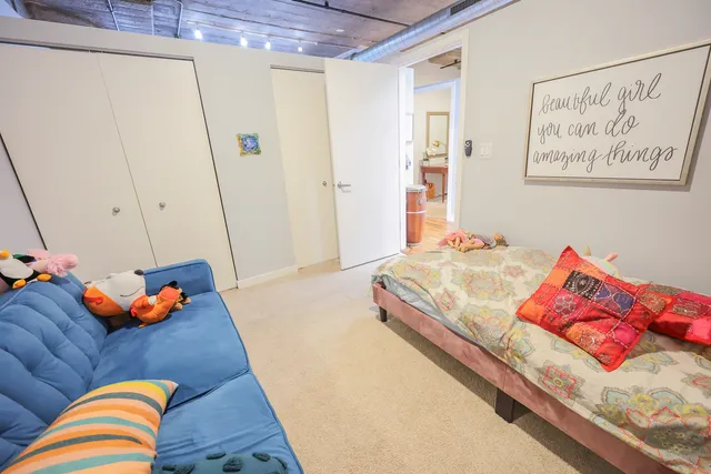 $395,000 | 1033 West 14th Place, Unit 241, Chicago, IL 60608