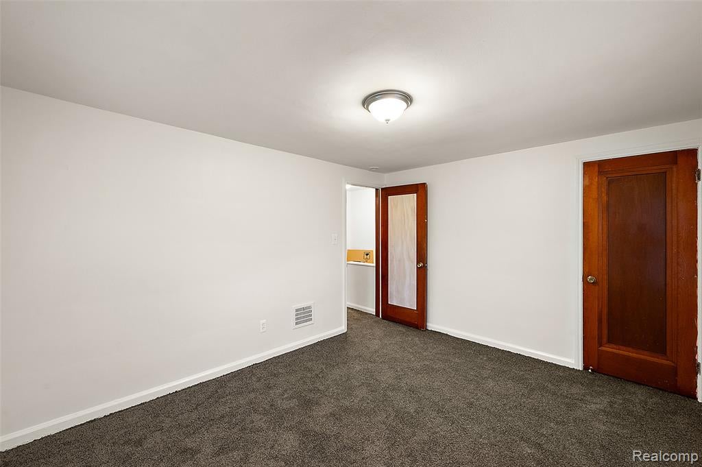 9236 Evergreen Road Detroit, MI 48228 - Photo 26 of 67 Gallery Image 26
