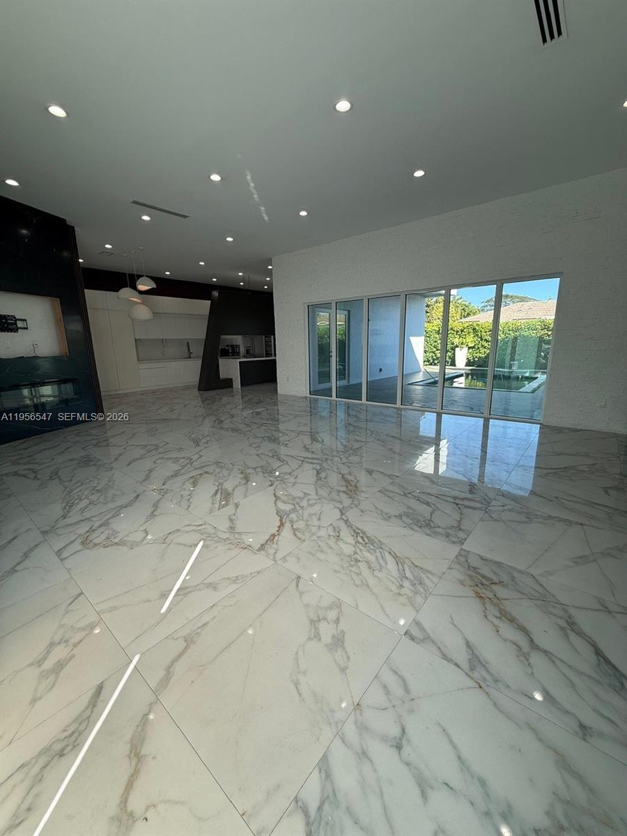 9839 Southwest 213th Street Cutler Bay, FL 33189 - Photo 12 of 25