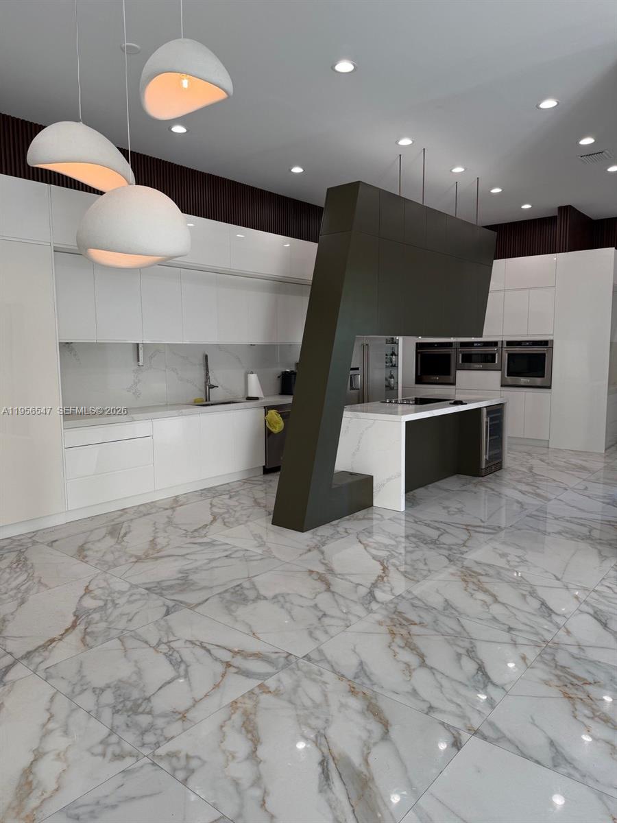 9839 Southwest 213th Street Cutler Bay, FL 33189 - Photo 13 of 25