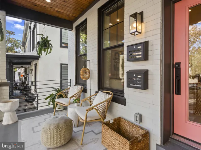 a view of kitchen and dining area with furniture