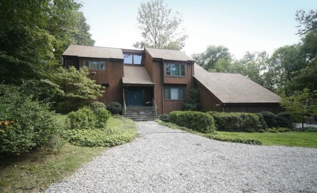 130 Apple Valley Road Stamford, CT 06903 - Photo 1 of 1