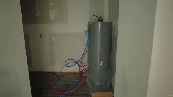 $179,900 | 317 North Market Street, Delphi, IN 46923