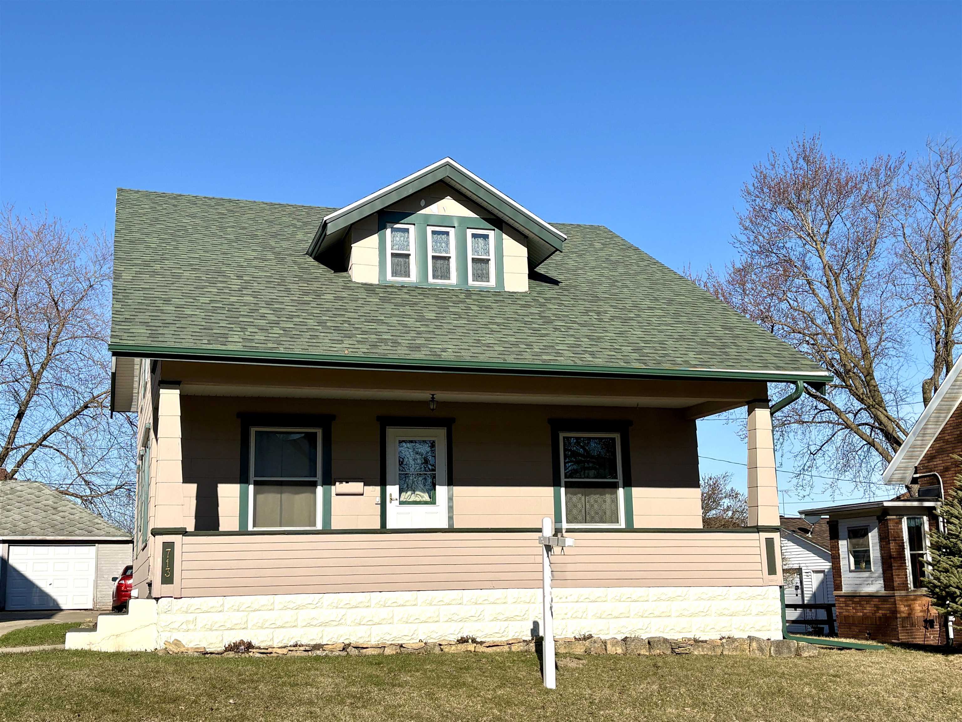 713 19th Avenue Monroe, WI 53566 - Photo 1 of 55