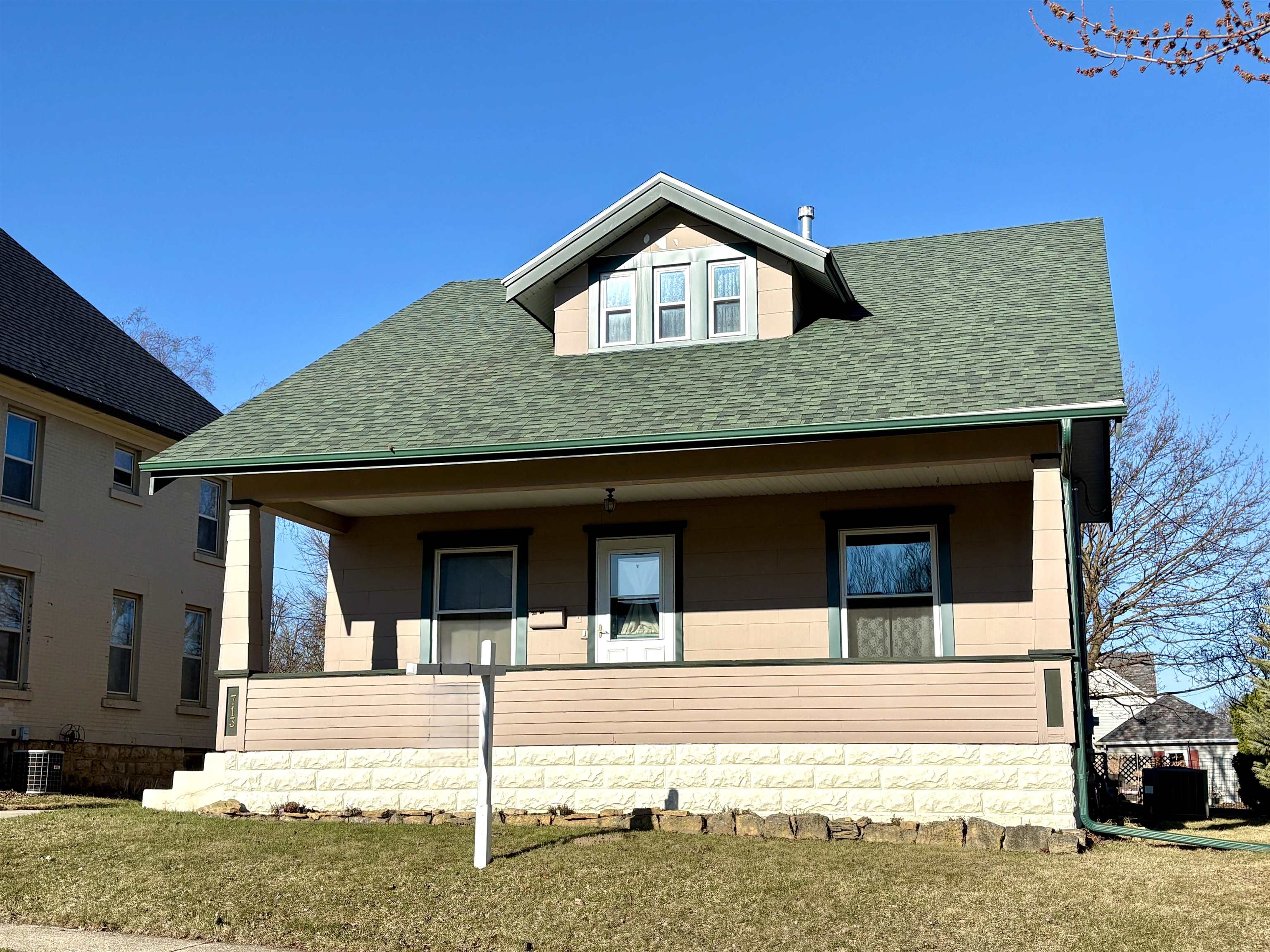 713 19th Avenue Monroe, WI 53566 - Photo 3 of 55
