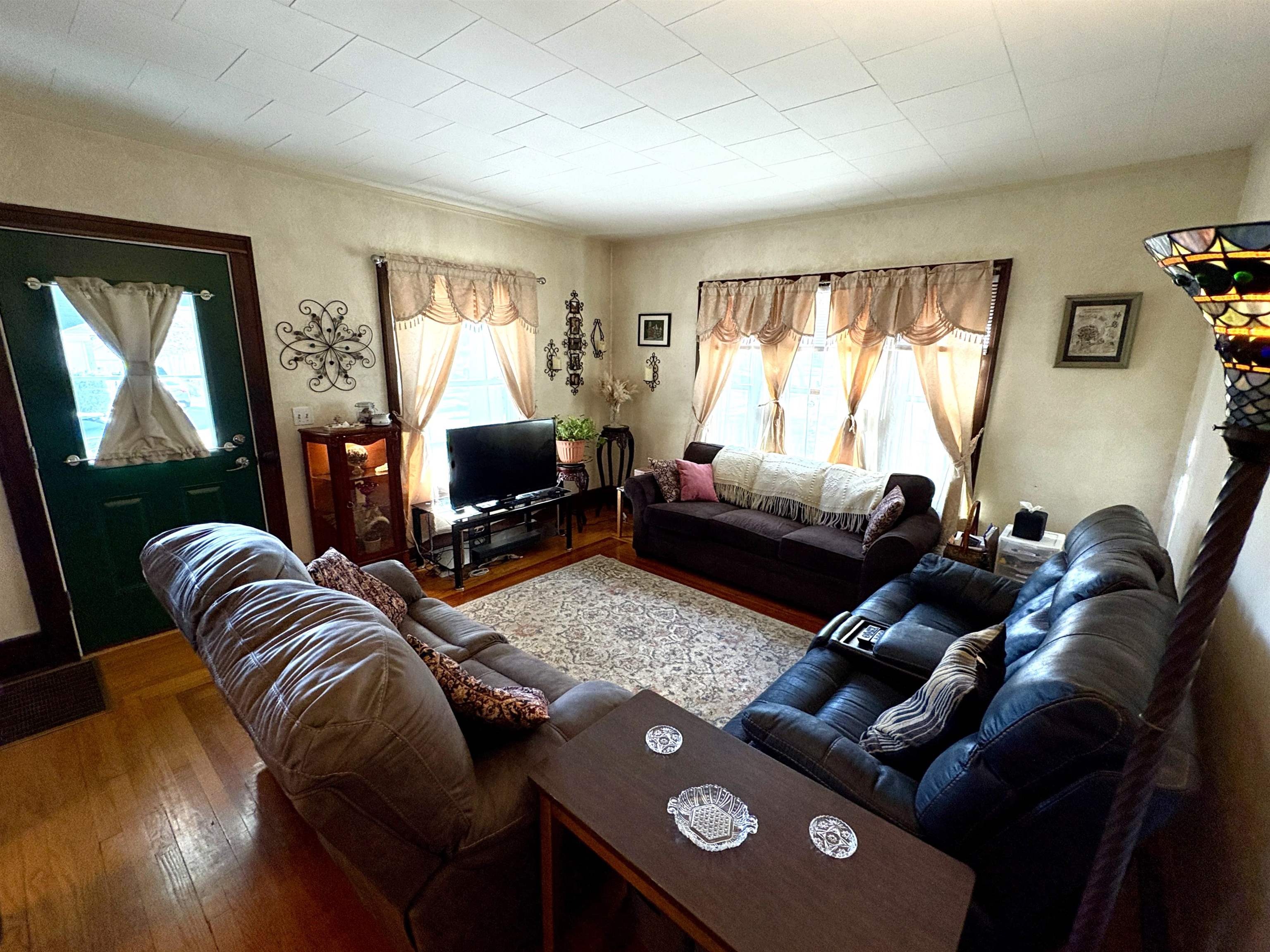 713 19th Avenue Monroe, WI 53566 - Photo 4 of 55