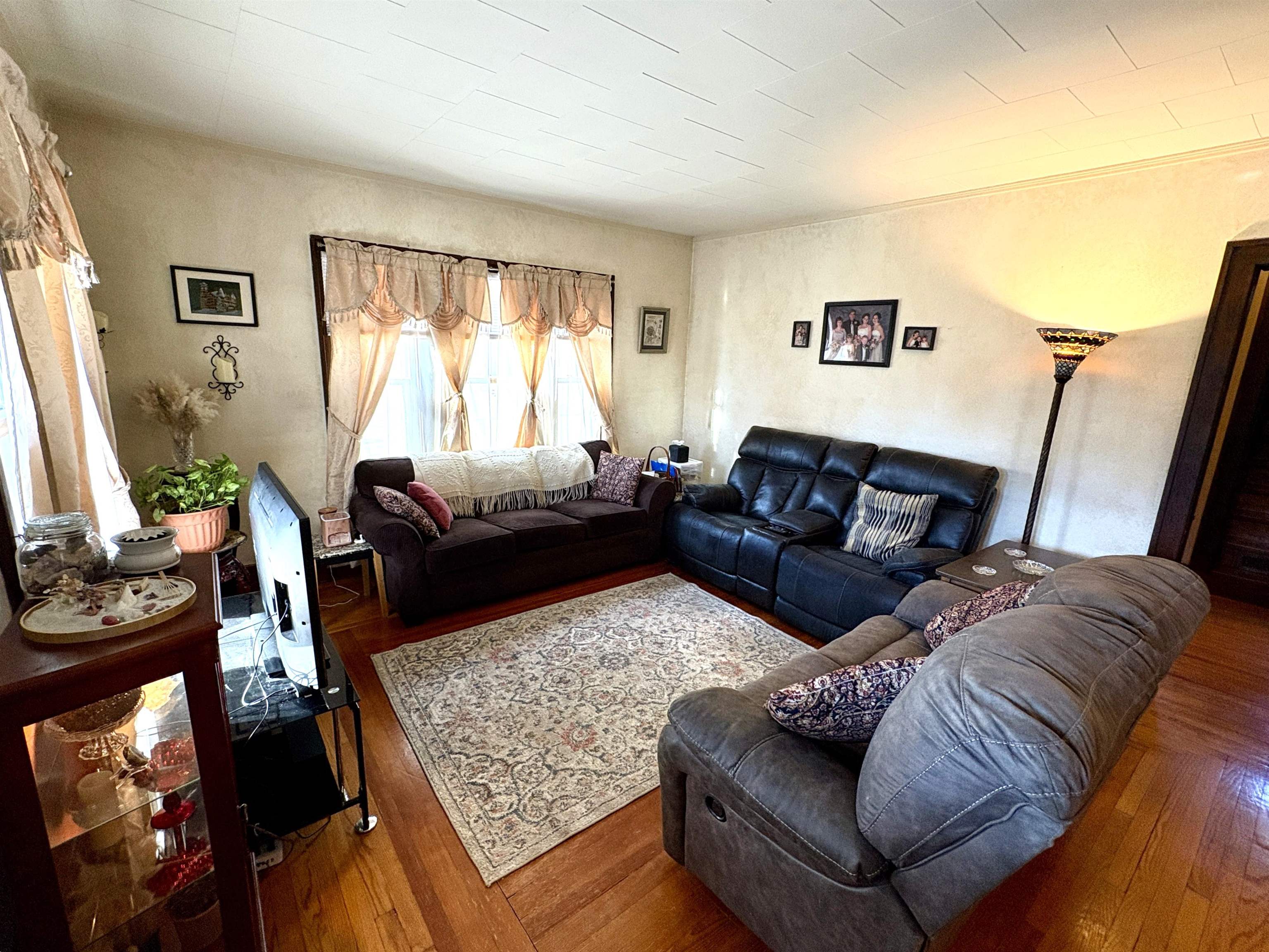 713 19th Avenue Monroe, WI 53566 - Photo 6 of 55