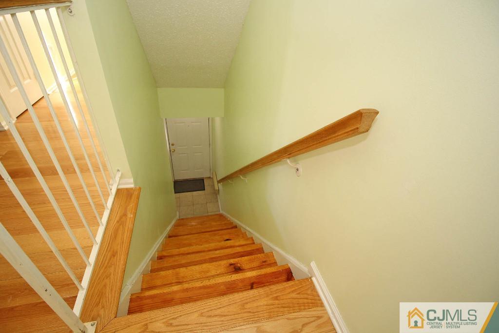 37 Inverness Drive Edison, NJ 08820 - Photo 6 of 25
