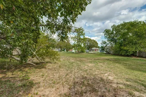 $160,000 | 906 Hamilton Street, McKinney, TX 75069