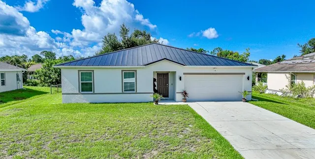 $2,000 | 23121 Newcun Avenue, Punta Gorda, FL 33980
