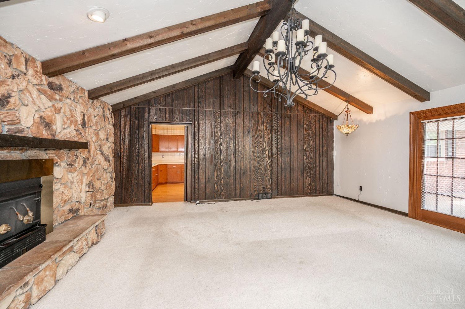 3836 Hubble Road Cincinnati, OH 45247 - Photo 10 of 35