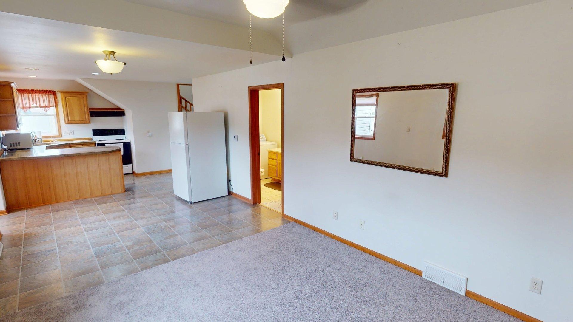 2700 Jackson Street Two Rivers, WI 54241 - Photo 7 of 19 IMG_0037