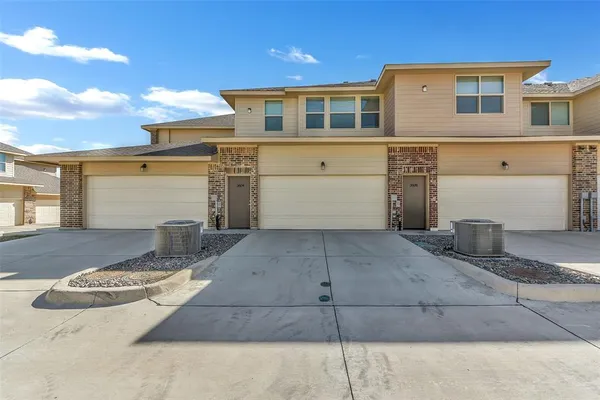 $2,195 | 3604 Aaron Place, Argyle, TX 76226