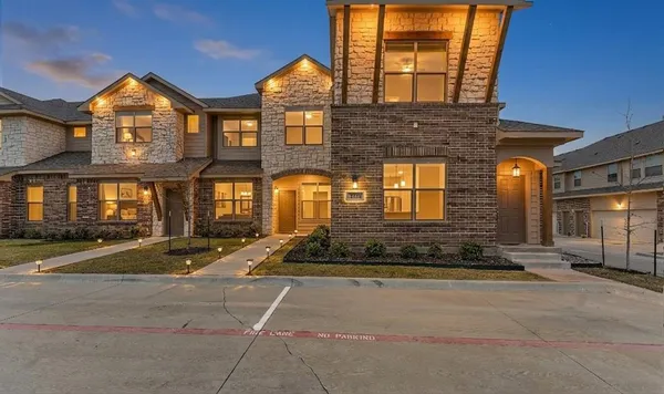 $2,195 | 3604 Aaron Place, Argyle, TX 76226