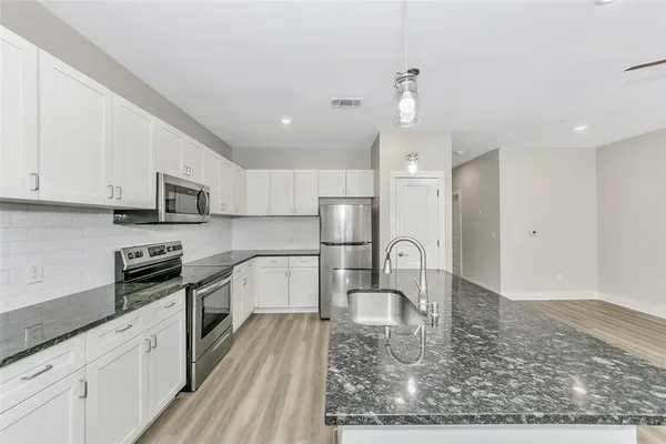$2,195 | 3604 Aaron Place, Argyle, TX 76226