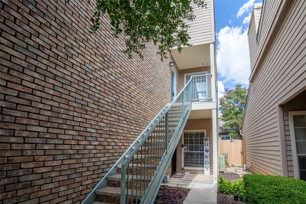5565 Preston Oaks Road, Unit 237 Dallas, TX 75254 - Photo 14 of 14 a view of a balcony with stairs