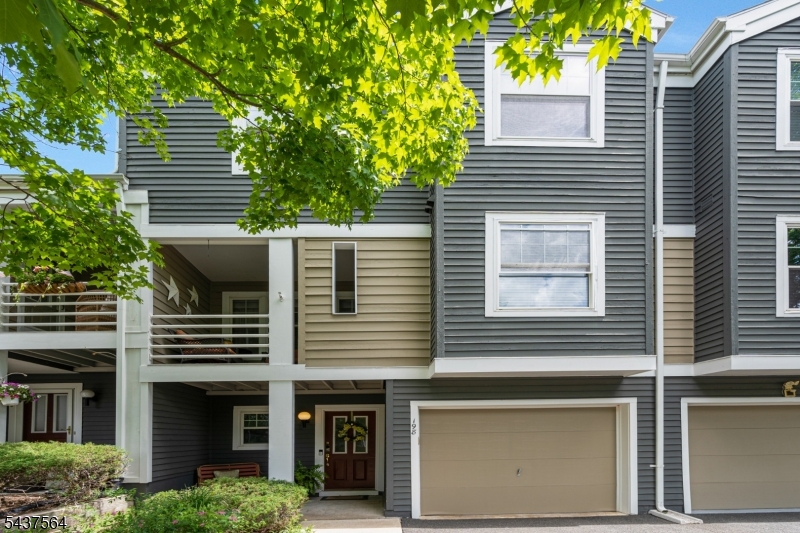 198 Crestview Road Bridgewater, NJ 08807 - Photo 1 of 28