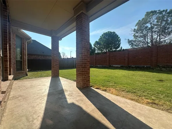 $2,595 | 2692 Deer Hollow Drive, Little Elm, TX 75068