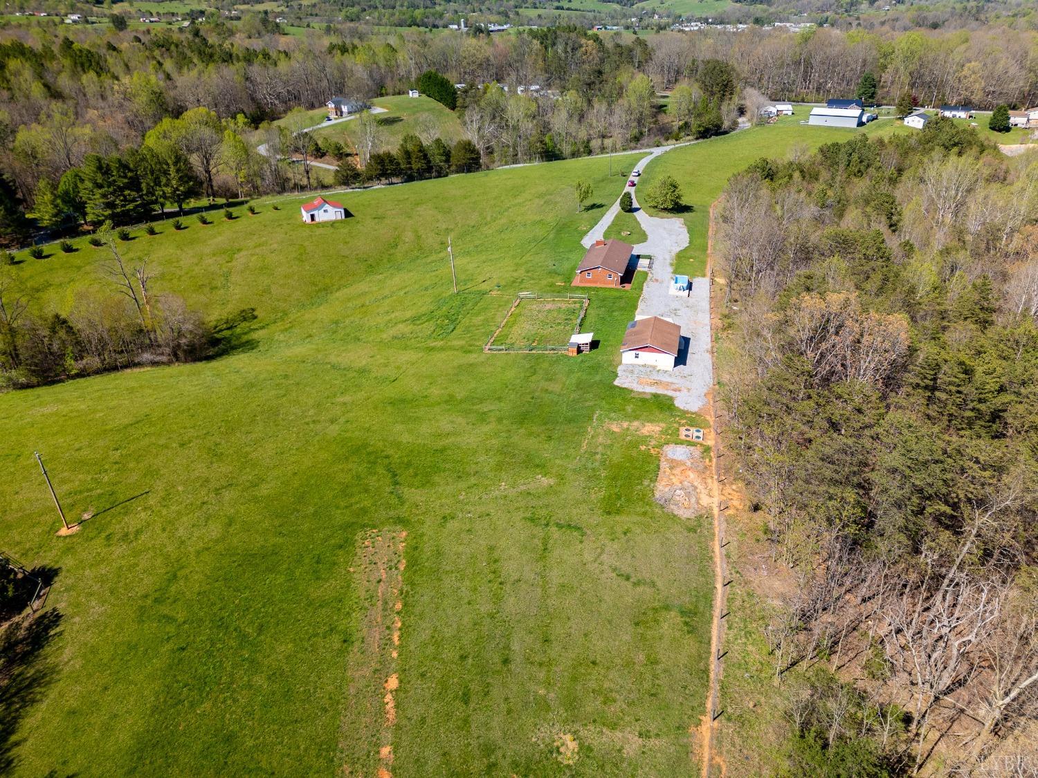 1088 Foster Road Thaxton, VA 24174 - Photo 54 of 92