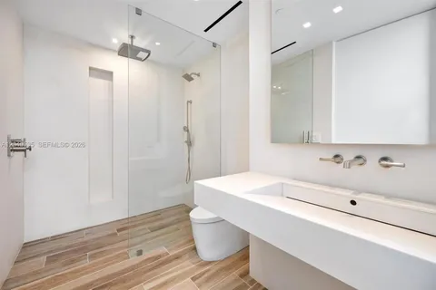 $8,995,000 | 1100 Biscayne Boulevard, Unit 3906, Miami, FL 33132