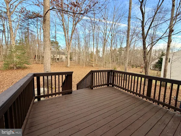 $2,650 | 203 Sea Cliff Drive, Ruther Glen, VA 22546