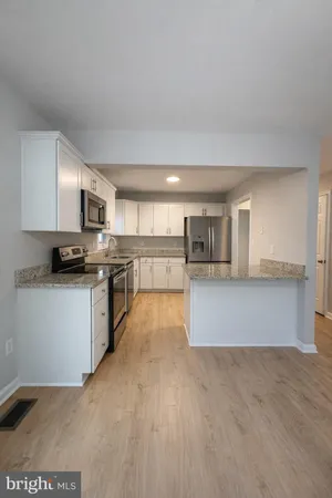 $2,650 | 203 Sea Cliff Drive, Ruther Glen, VA 22546