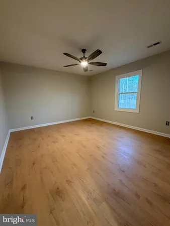 $2,650 | 203 Sea Cliff Drive, Ruther Glen, VA 22546