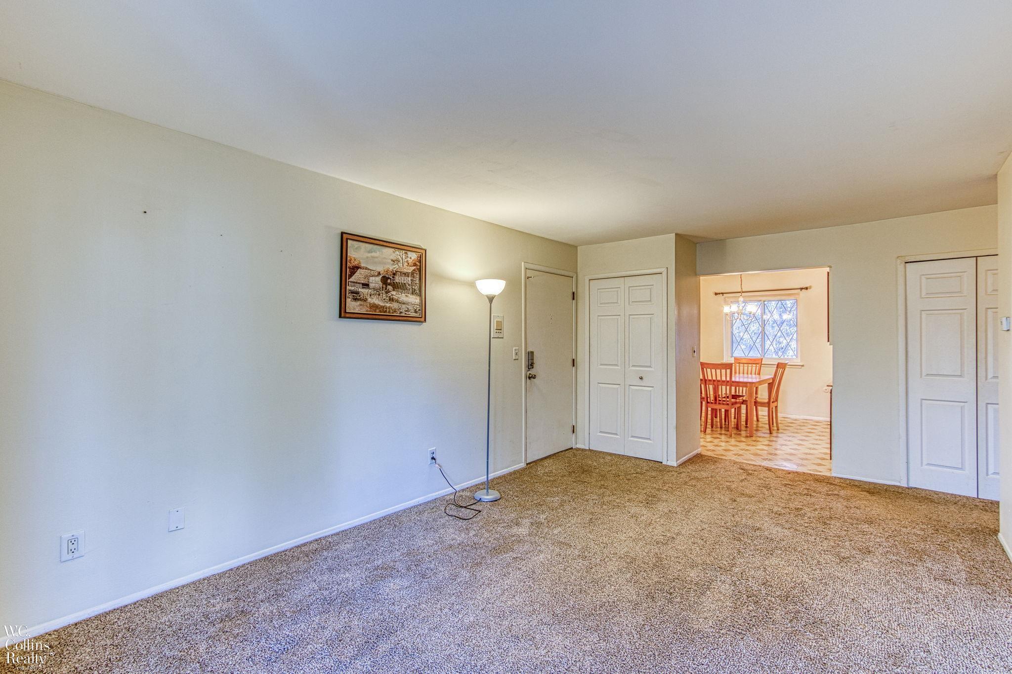 29281 Hayes Road Warren, MI 48088 - Photo 5 of 39