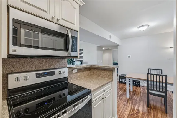 $215,000 | 455 Alt 19, Unit 163, Palm Harbor, FL 34683