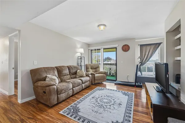 $215,000 | 455 Alt 19, Unit 163, Palm Harbor, FL 34683