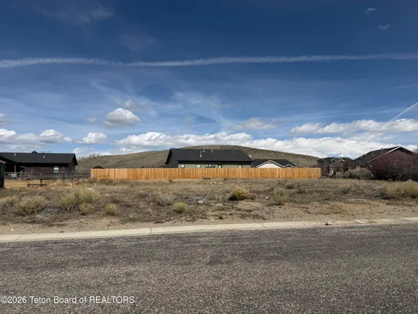 $110,000 | Lot 69 Grace Lane, Pinedale, WY 82941