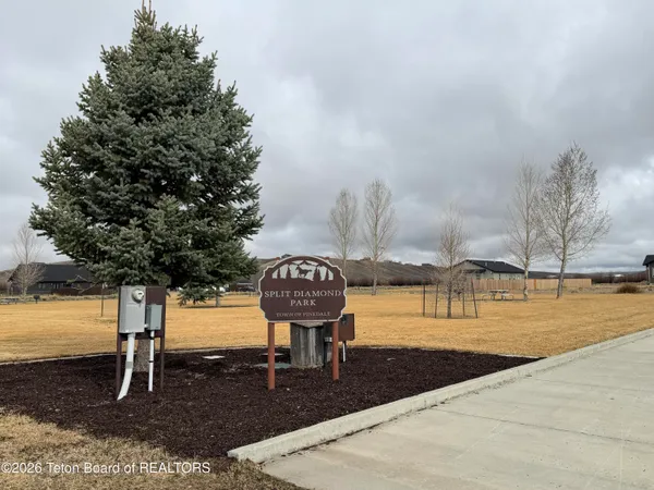 $110,000 | Lot 69 Grace Lane, Pinedale, WY 82941