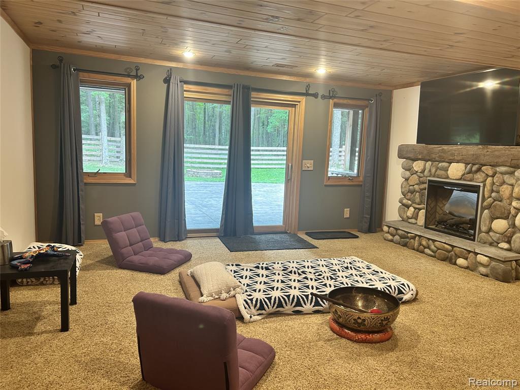 4636 North Hope Road Hope, MI 48628 - Photo 22 of 32