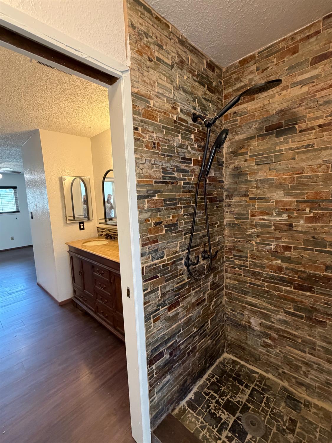 621 Monitor Court Modesto, CA 95354 - Photo 12 of 16