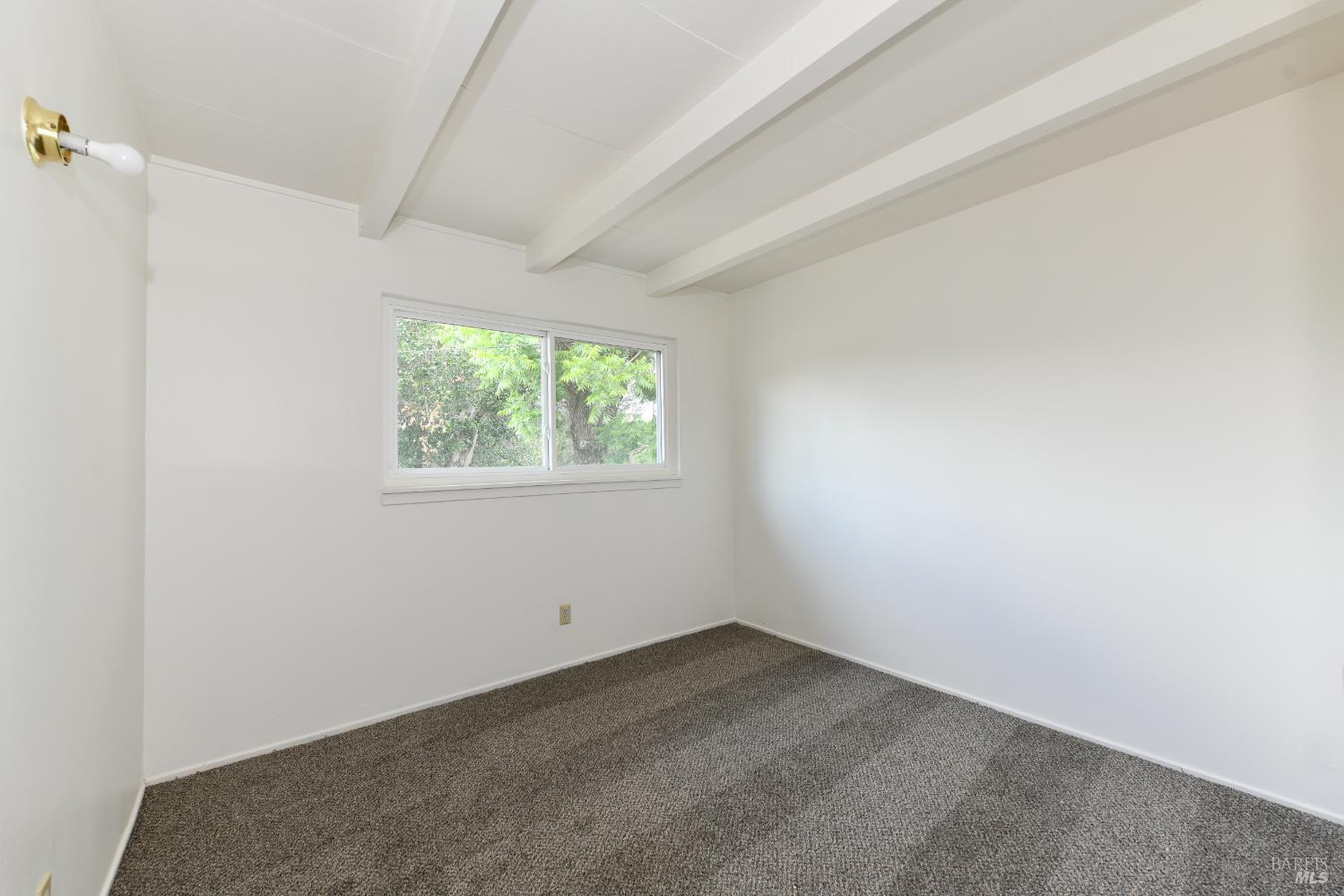 1577 Silverado Trail Napa, CA 94559 - Photo 15 of 30 an empty room with a window