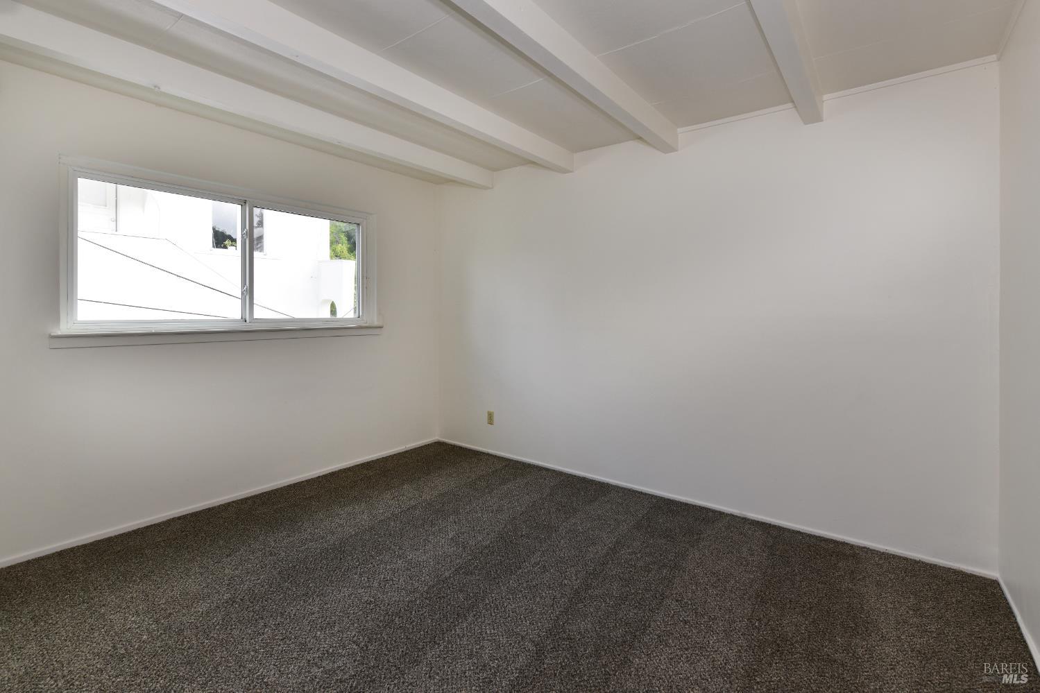 1577 Silverado Trail Napa, CA 94559 - Photo 16 of 30 an empty room with a window