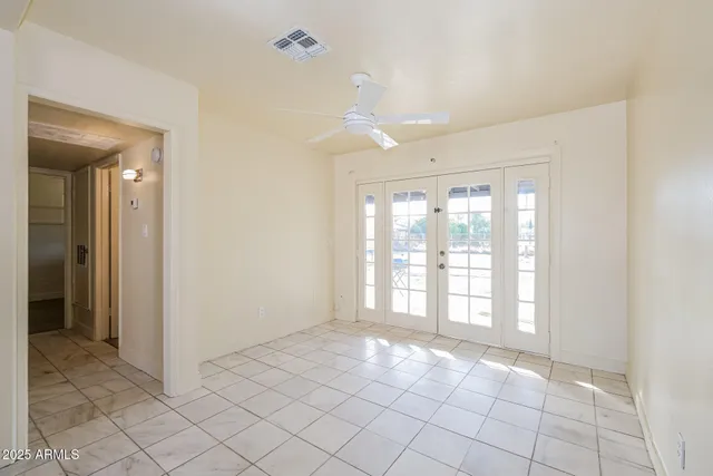 $1,349 | 2609 West McLellan Boulevard, Unit 2, Phoenix, AZ 85017