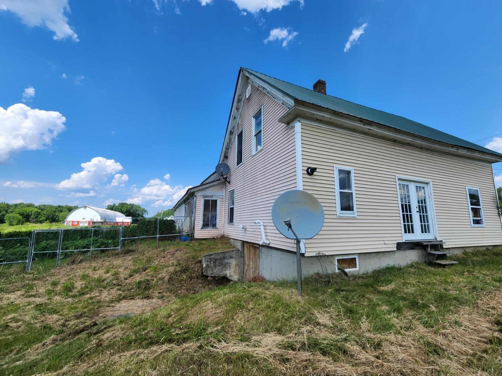652 Vermont Rte 100 Lowell, VT 05847 - Photo 5 of 10