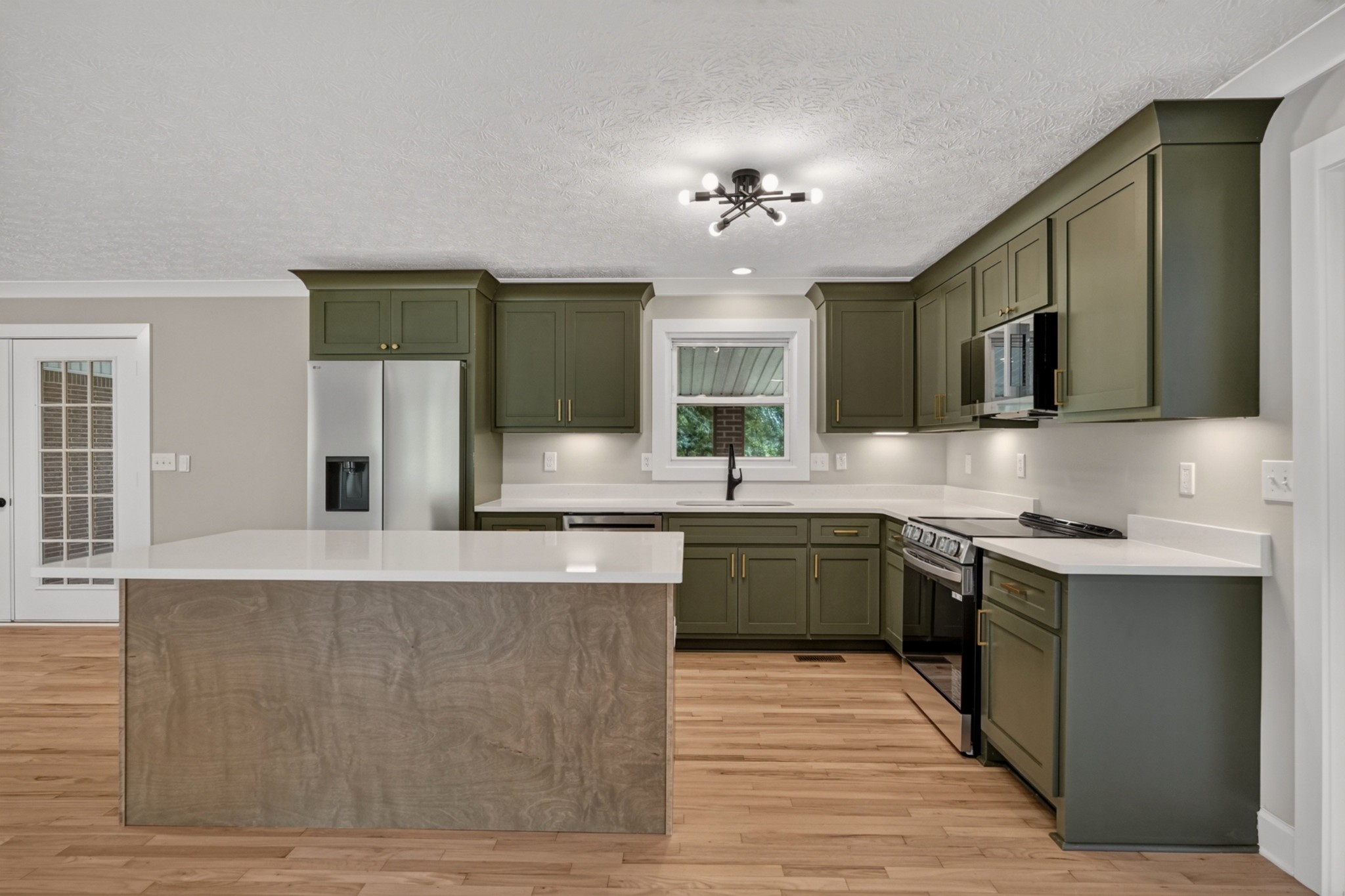 1260 Coconut Ridge Road Smithville, TN 37166 - Photo 7 of 51 Gallery Image 7
