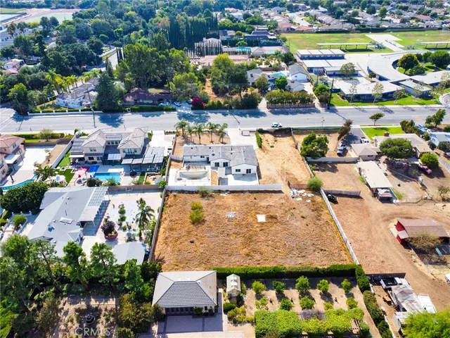 $5,000 | 512 South Barranca Avenue, West Covina, CA 91791