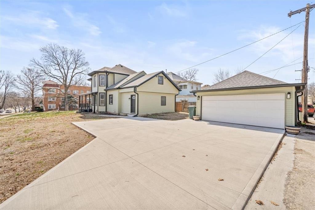 2721 Faraon Street St. Joseph, MO 64501 - Photo 4 of 27