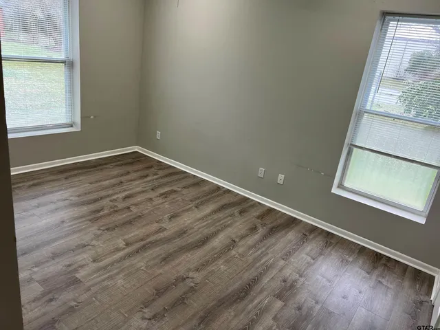 $1,495 | 19040 FM 2493, Flint, TX 75762