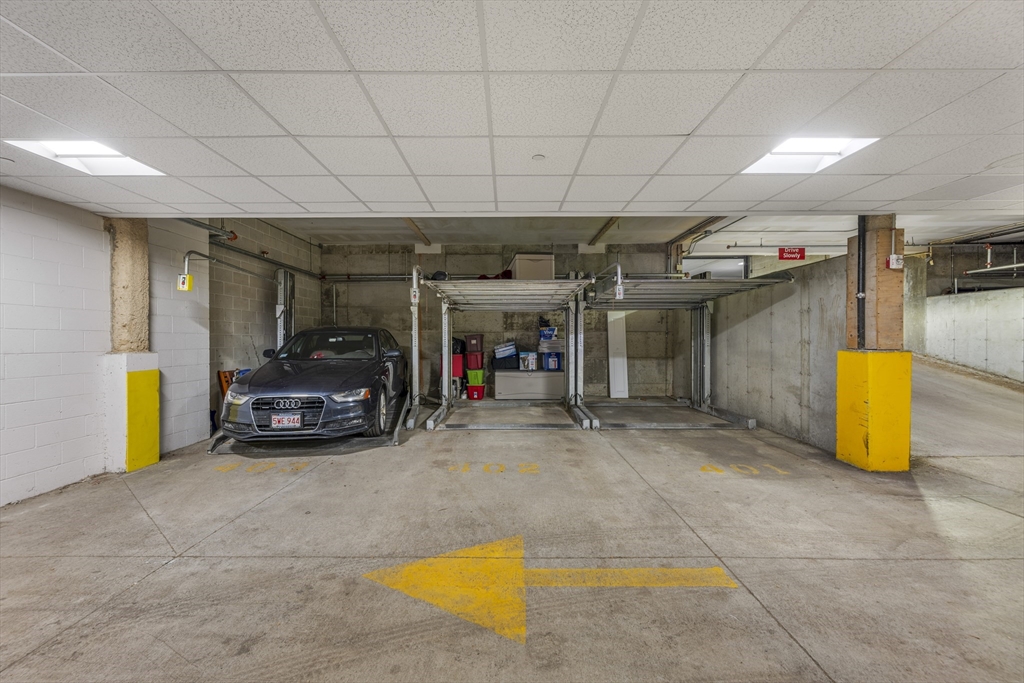 616 East 4th Street, Unit 301 Boston, MA 02127 - Photo 12 of 13 a view of a car garage