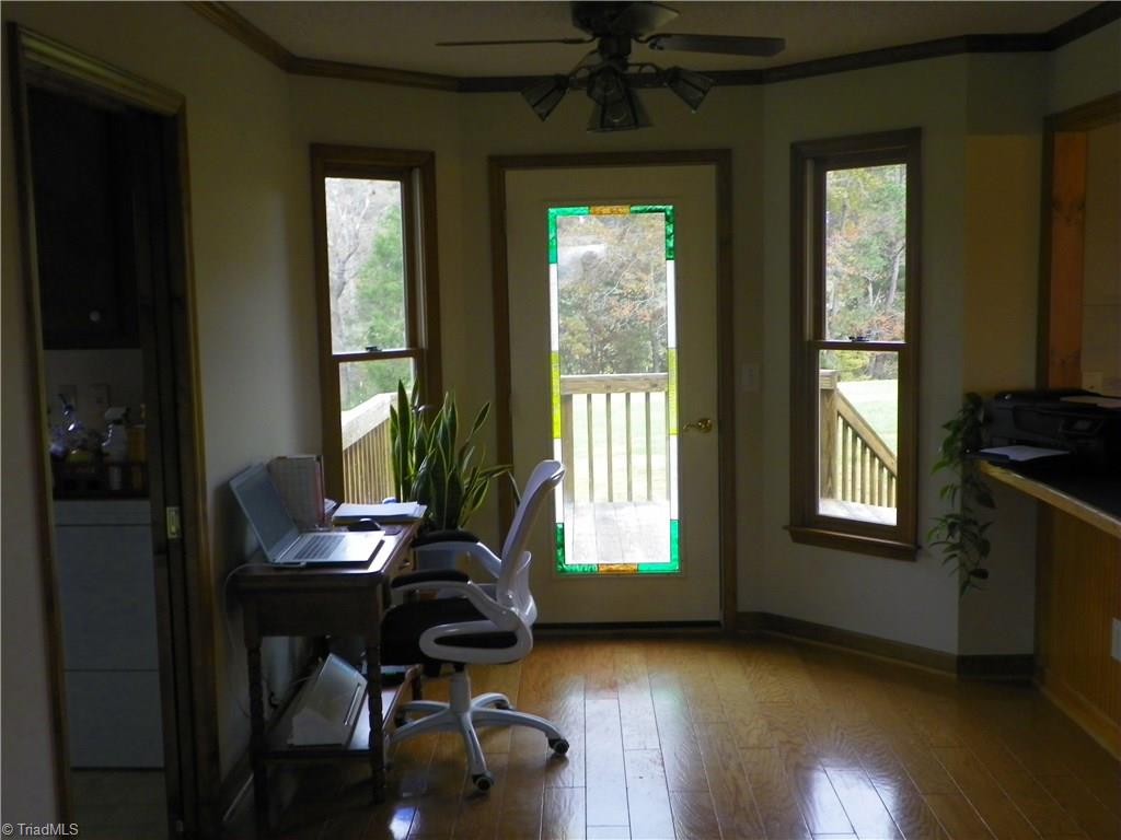 390 Will Snider Road Linwood, NC 27299 - Photo 5 of 25 Breakfast room