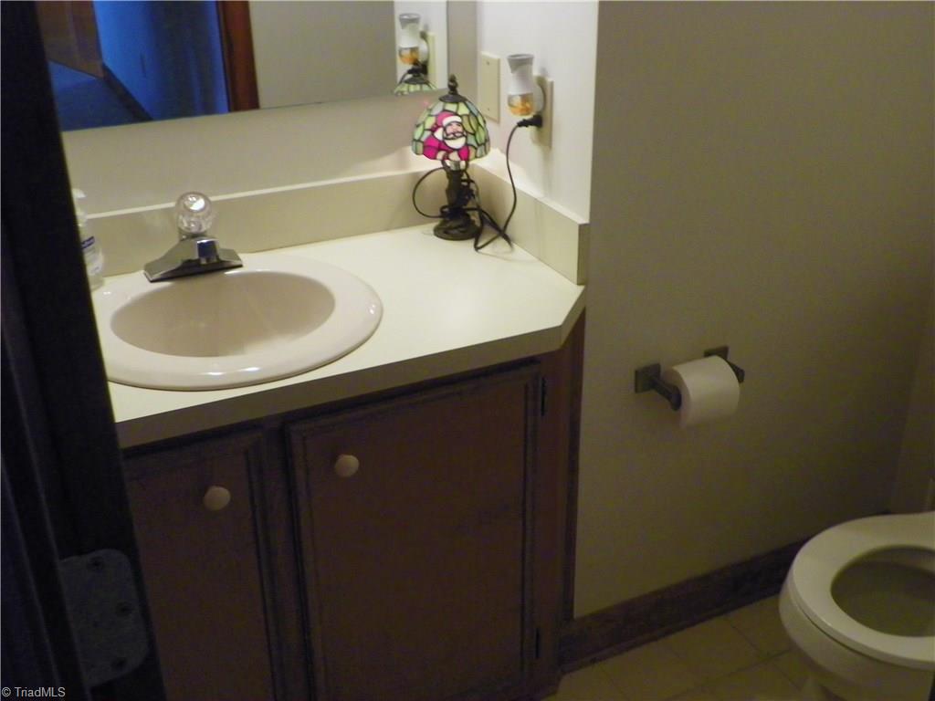 390 Will Snider Road Linwood, NC 27299 - Photo 6 of 25 Hall half bath