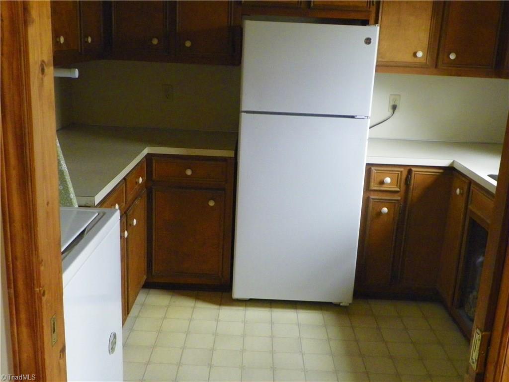 390 Will Snider Road Linwood, NC 27299 - Photo 9 of 25 Laundry Room