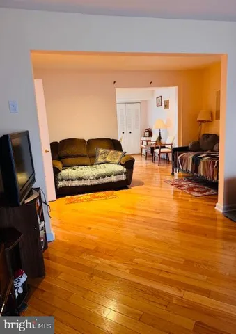 $414,900 | 632 Longfellow Court, Warminster, PA 18974